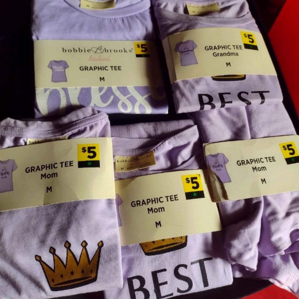 Graphic Tee Mom and Grandma